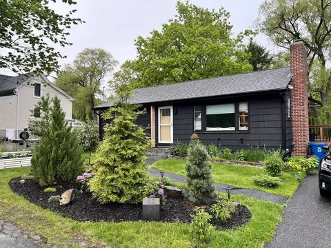62 Fall Brook St, Portland, ME 04103