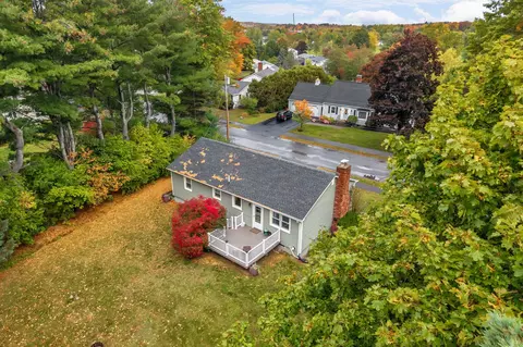 View/Area - 49 Juniper St, Bangor, ME 04401 photo 5 of 21
