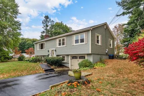 Exterior - 49 Juniper St, Bangor, ME 04401 photo 4 of 15