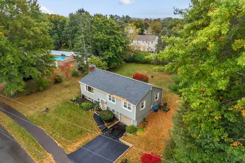 View/Area - 49 Juniper St, Bangor, ME 04401 photo 2 of 21