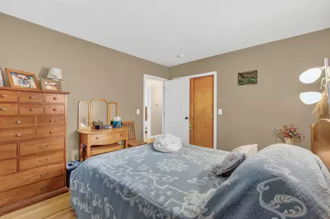Bedroom - 49 Juniper St, Bangor, ME 04401 photo 2 of 7