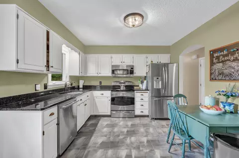 Kitchen - 49 Juniper St, Bangor, ME 04401 photo 2 of 5