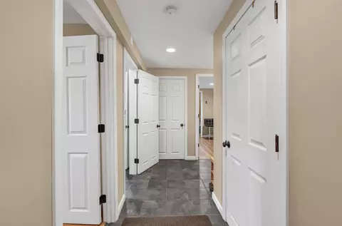 Entry Way - 49 Juniper St, Bangor, ME 04401 photo 7 of 9