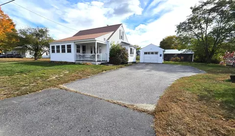 107 Pine St, Dixfield, ME 04224