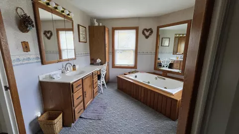 Bath - 107 Pine St, Dixfield, ME 04224 photo 1 of 1