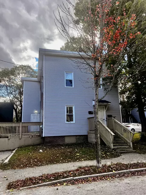 127 Horton St, Lewiston, ME 04240