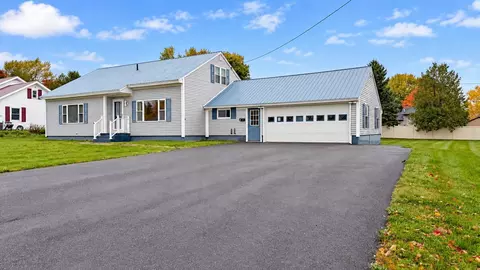 71 Garden Cir, Caribou, ME 04736