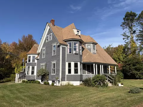 Exterior - 178 N Gorham Rd, Gorham, ME 04038 photo 1 of 8