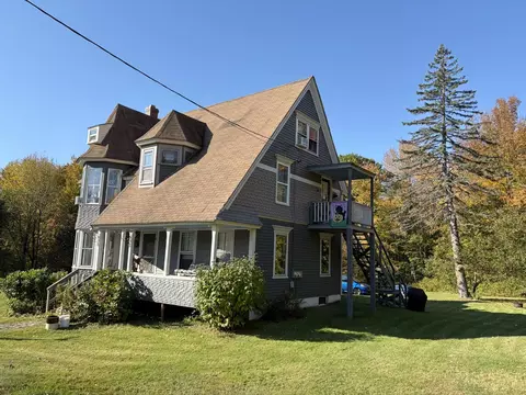 Exterior - 178 N Gorham Rd, Gorham, ME 04038 photo 3 of 8