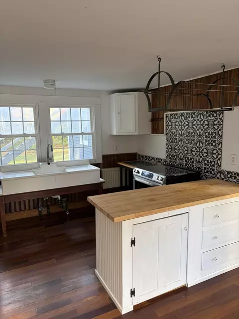 Kitchen - 178 N Gorham Rd, Gorham, ME 04038 photo 1 of 4