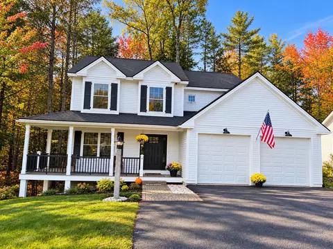 4 Peaks Ln, Cumberland, ME 04021