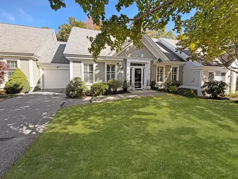 59 Farragut Way #59, Kennebunk, ME 04043