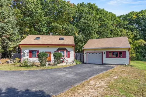 999 Sanford Rd, Wells, ME 04090