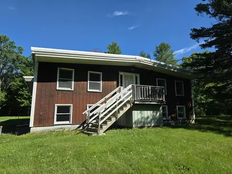 152 Amsden Rd, Corinna, ME 04928