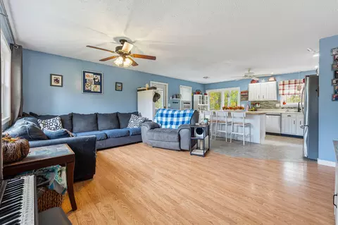 Living - 85 Us-202, Greene, ME 04236 photo 1 of 2
