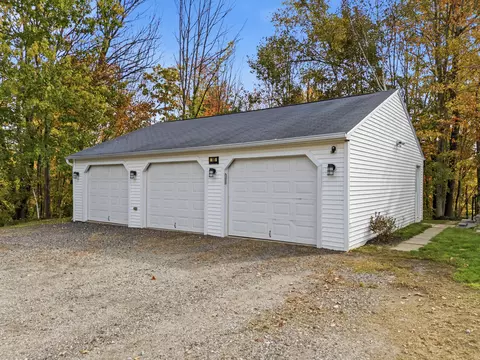 Exterior - 85 Us-202, Greene, ME 04236 photo 5 of 9