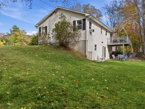 Exterior - 85 Us-202, Greene, ME 04236 photo 2 of 9