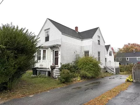 96 Davis St, South Portland, ME 04106