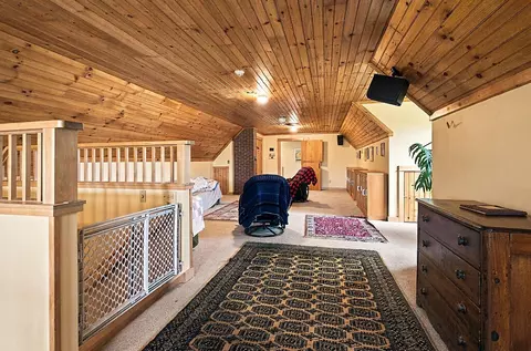 Entry Way - 146 Underpass Rd, Brooks, ME 04921 photo 7 of 10