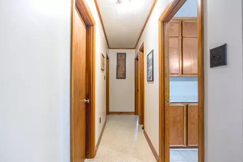 Entry Way - 579 River Rd, Windham, ME 04062 photo 2 of 3