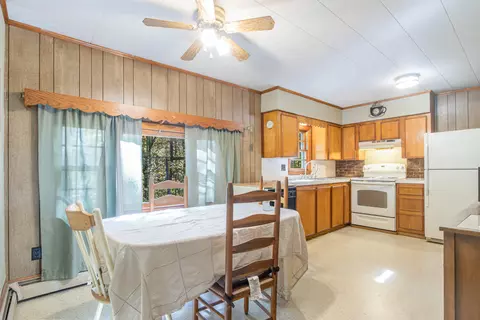 Dining - 579 River Rd, Windham, ME 04062 photo 1 of 1