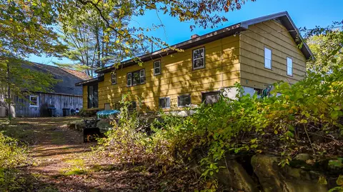 Exterior - 579 River Rd, Windham, ME 04062 photo 3 of 10