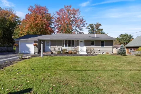 4 Ardora Cir, Scarborough, ME 04074