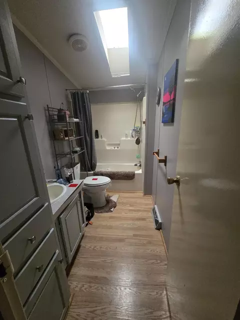 Bath - 3 Dore Ln, Madison, ME 04950 photo 1 of 3