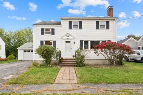 15 Craigie St, Portland, ME 04102
