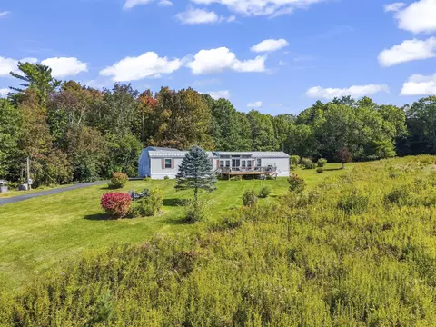 Exterior - 148 Middle Rd, Dresden, ME 04342 photo 2 of 13