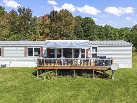 Exterior - 148 Middle Rd, Dresden, ME 04342 photo 12 of 13