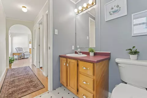 Entry Way - 148 Middle Rd, Dresden, ME 04342 photo 2 of 2