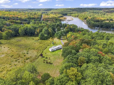 View/Area - 148 Middle Rd, Dresden, ME 04342 photo 4 of 15