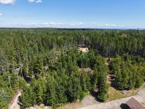 12 Jamestown Rd, Vinalhaven, ME 04863 photo 18