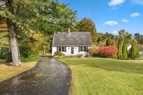 31 Saugus St, Portland, ME 04103