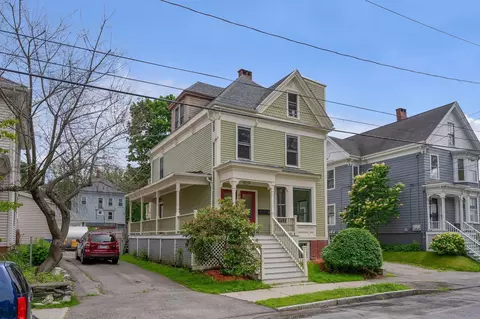 44 William St, Portland, ME 04103