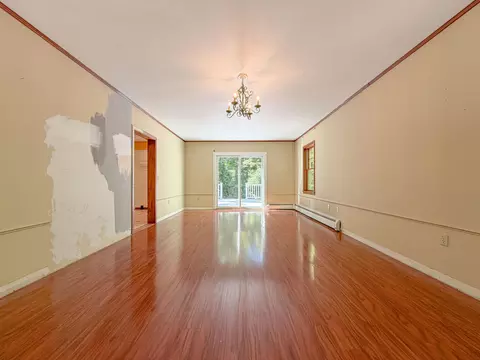 Living - 25 Fieldcrest Dr, Gorham, ME 04038 photo 11 of 15