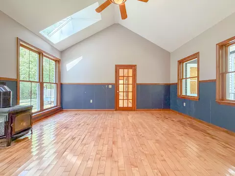 Living - 25 Fieldcrest Dr, Gorham, ME 04038 photo 4 of 15