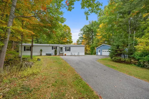 261 Mast Hill Rd, Bucksport, ME 04416