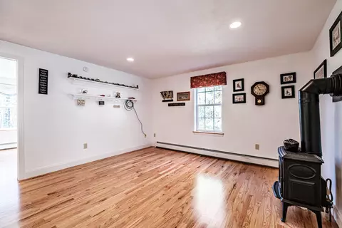 Living - 111 Barstow Rd, Gorham, ME 04038 photo 4 of 6