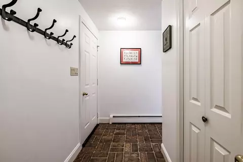 Entry Way - 111 Barstow Rd, Gorham, ME 04038 photo 3 of 11