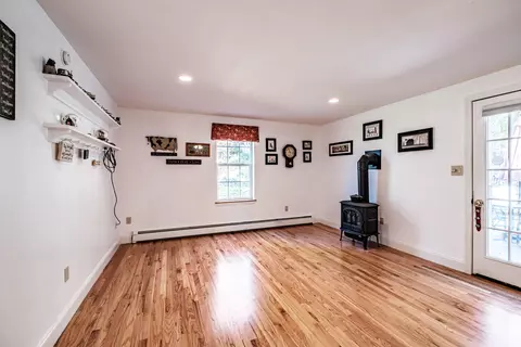 Living - 111 Barstow Rd, Gorham, ME 04038 photo 3 of 6