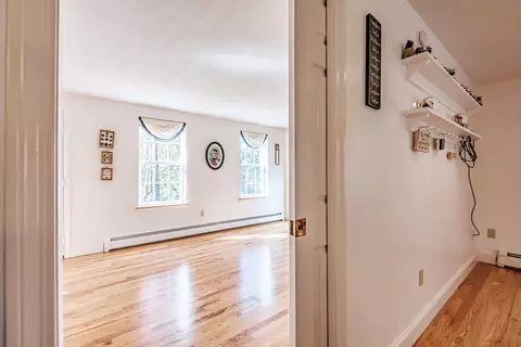 Entry Way - 111 Barstow Rd, Gorham, ME 04038 photo 5 of 11