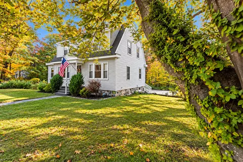 75 Ocean House Rd, Cape Elizabeth, ME 04107