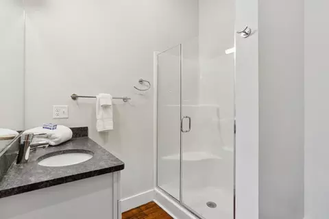 Bath - 2 Main St #15-311, Biddeford, ME 04005 photo 1 of 3