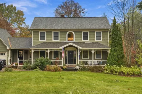 12 Deer Hill Ln, Hampden, ME 04444