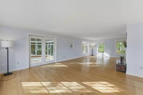 Living - 33 Herbert Dr, Phippsburg, ME 04562 photo 8 of 8