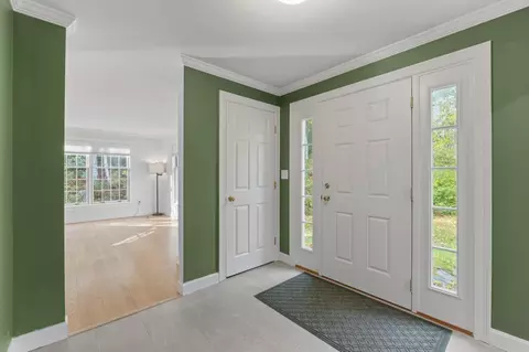 Entry Way - 33 Herbert Dr, Phippsburg, ME 04562 photo 2 of 13