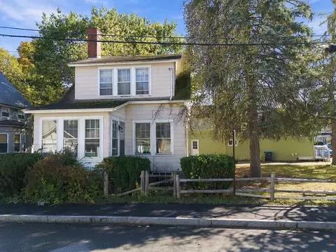11 Reed St, Auburn, ME 04210