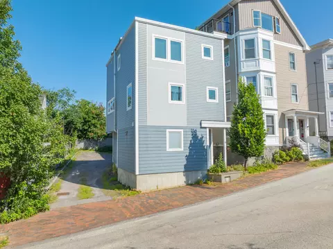 45 Cumberland Ave #5, Portland, ME 04101